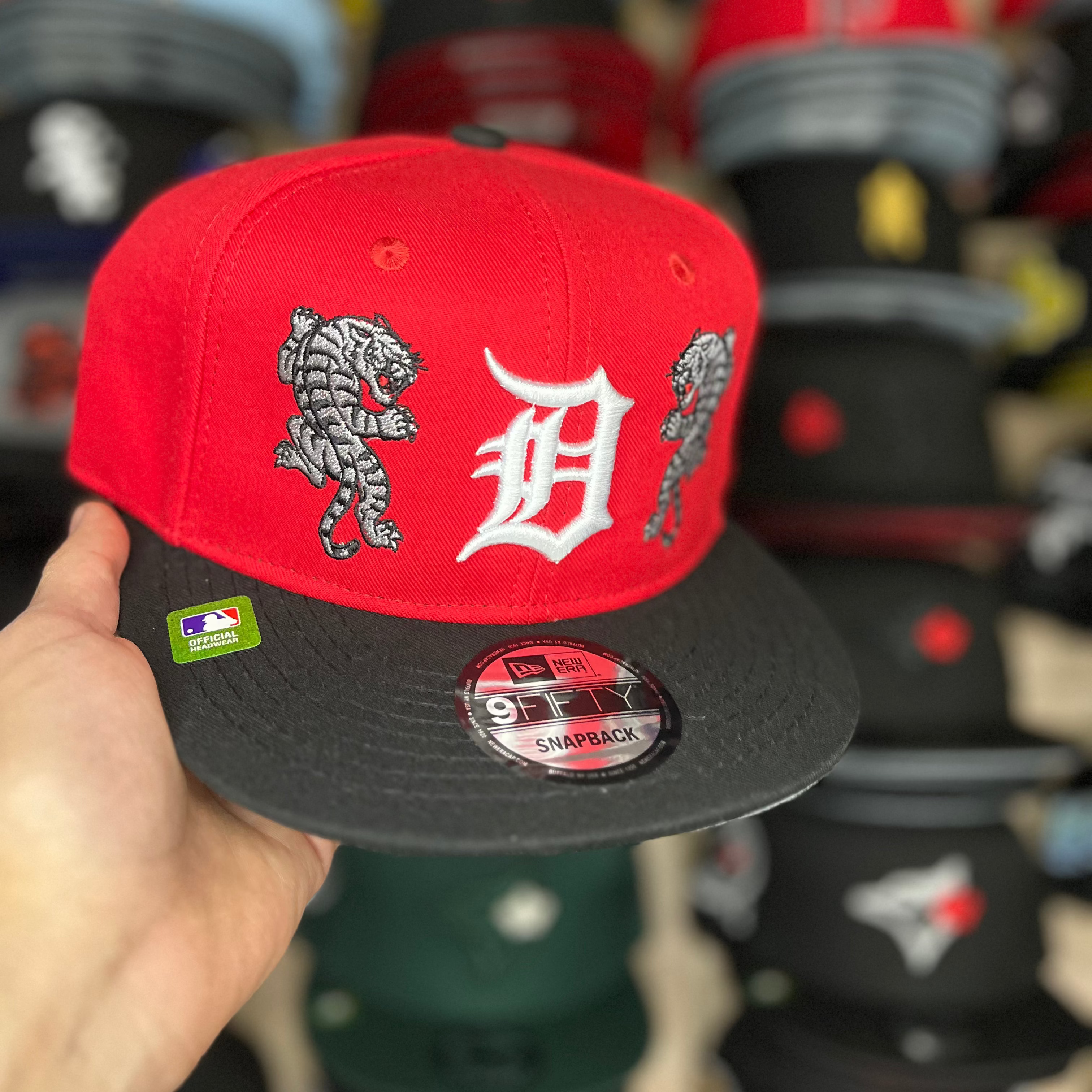 Ditroit Tigers Red